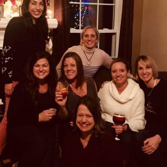 Meet your Posher, Angie - Picture 1 of 1